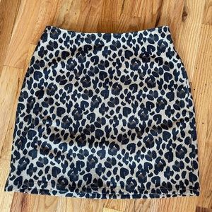 Leopard short skirt